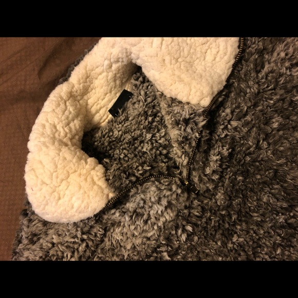 Sherpa pullover - Picture 4 of 5